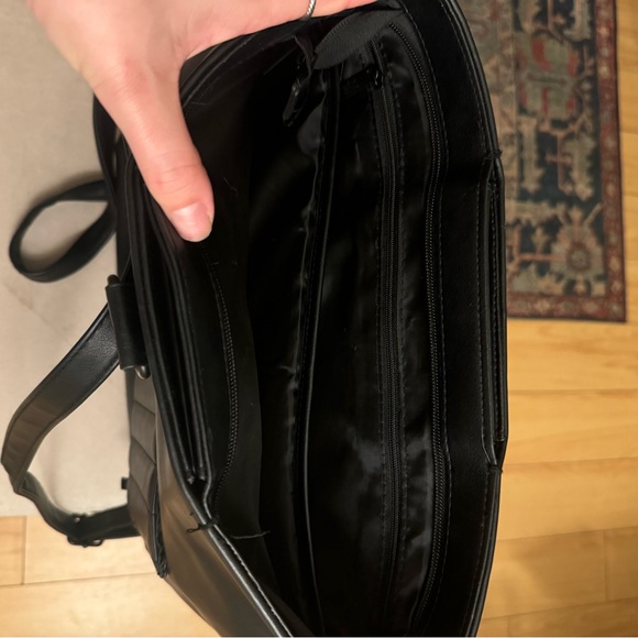 Beis Backpackl - Picture 9 of 10